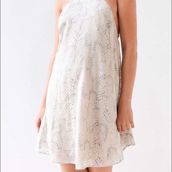 NWT UO Velvet Chiffon Burnout Flowy Python Dress - Picture 5 of 7