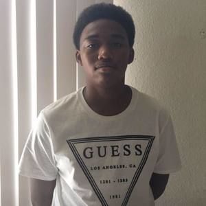 Meet your Posher, Gina