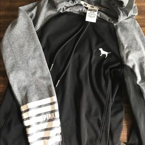 Rare Victorias Secret Ultimate Hoodie!! 💗💗