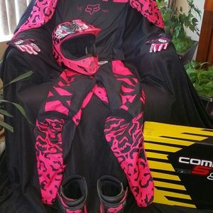 FOX  RIDING GEAR. ♡♡♡ON HOLD♡♡♡