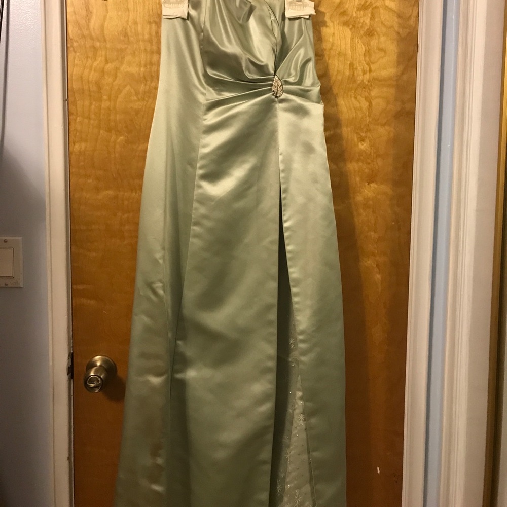 Light green prom dress