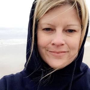 Meet your Posher, Leana