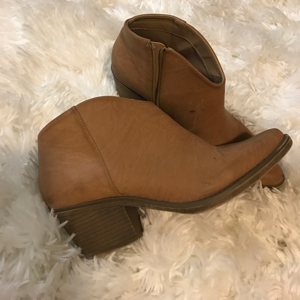 Forever 21 tan booties