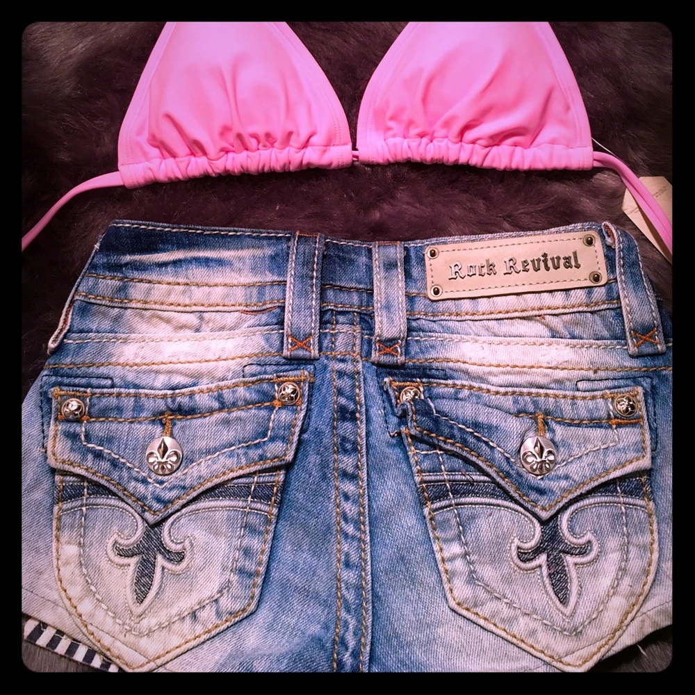 Rock revival shorts size 22