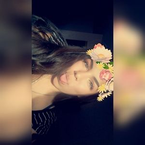 Meet your Posher, Ana