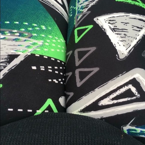 Woman's Leggings! - Picture 4 of 5