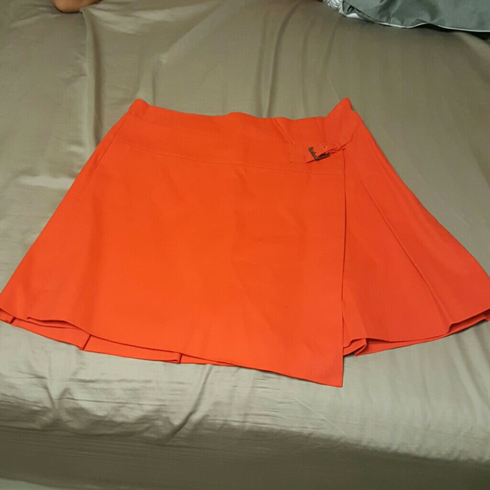 NWT Kate Spade Saturday Red Kilt skirt