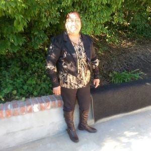 Meet your Posher, Rafaela