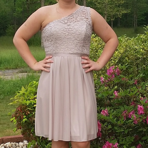 DRESS!! - Picture 1 of 2