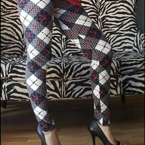 Woman's Leggings! - Picture 2 of 5