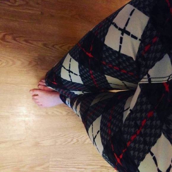 Woman's Leggings! - Picture 5 of 5