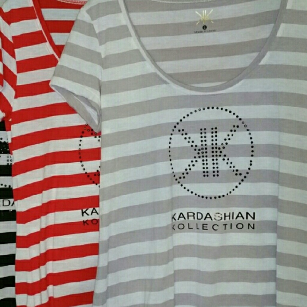 BNWT Kardashian Kollection Tee Shirt sz L