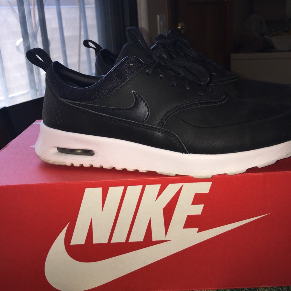 Women's Nike Air Max Thea PRM