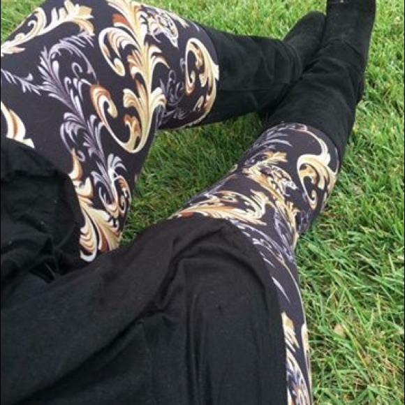 Woman's Leggings! - Picture 3 of 5