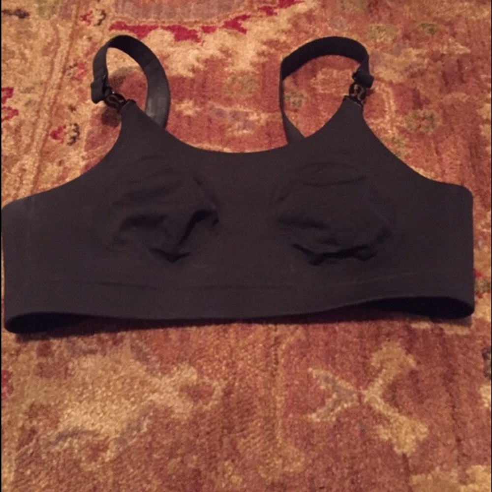 Lululemon Athletica "Booby Bracer"
