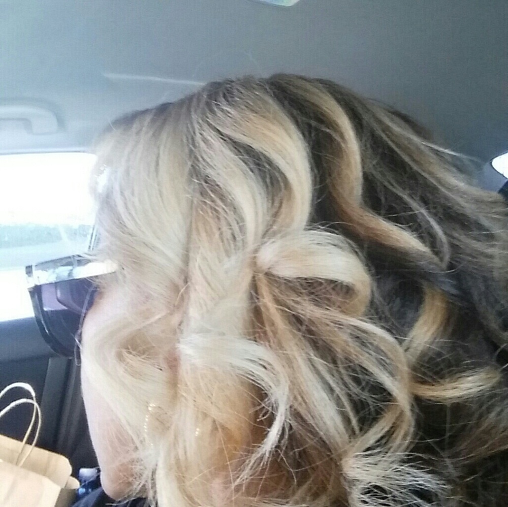 Meet your Posher, Pamela