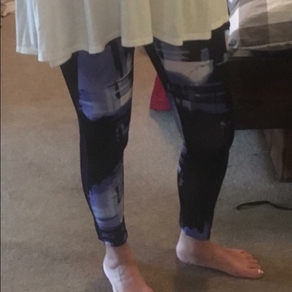 Woman's Active Wear! - Picture 4 of 4