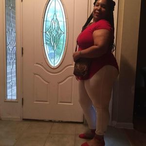 Meet your Posher, Deangela