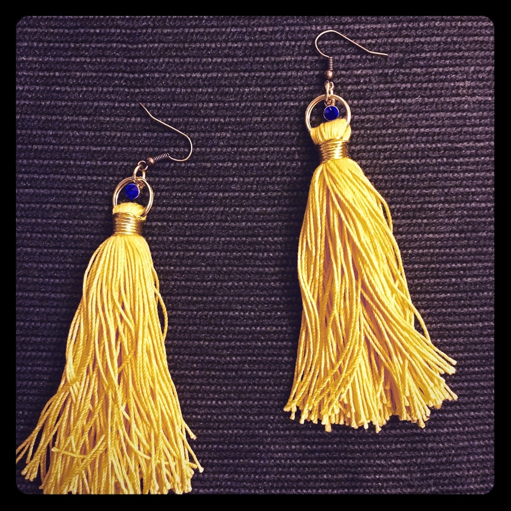GS Warriors-themed dancing gem tassel earrings
