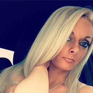 Meet your Posher, Katherine