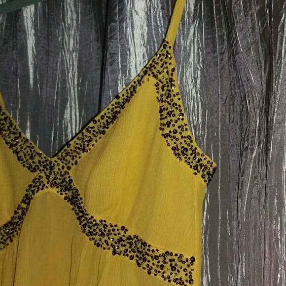 🌻 firm price classy top it's pretty🌻 the price is fair and it's firm - Picture 3 of 4