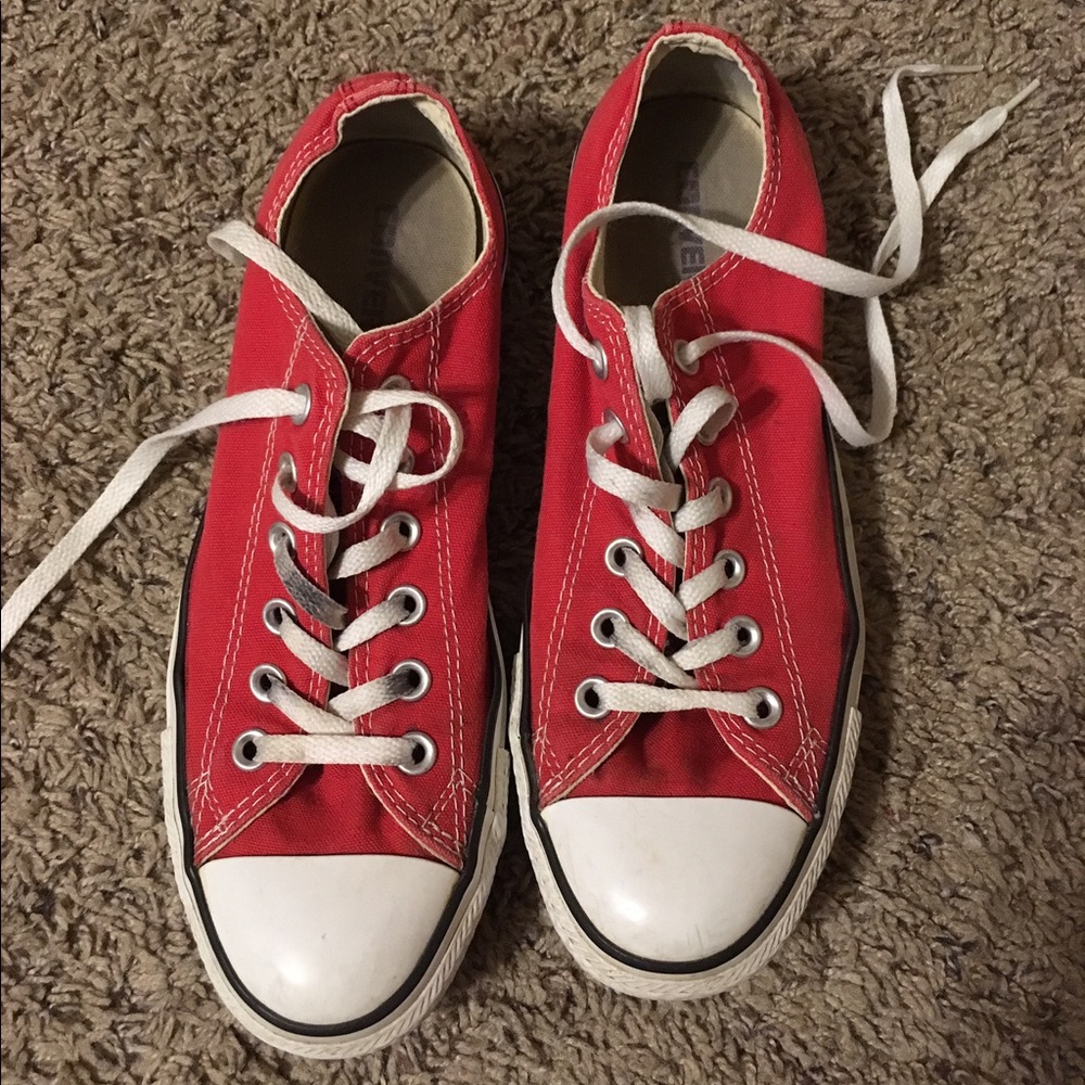 Red converse