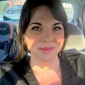 Meet your Posher, Angela