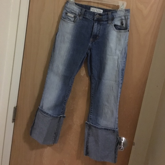 Size 5 baby phat capris. - Picture 3 of 8