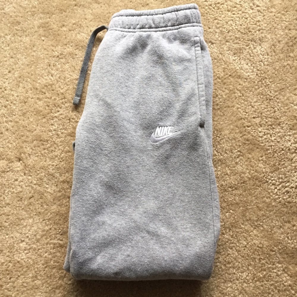Boys' Nike sweats