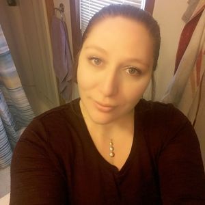 Meet your Posher, Kara