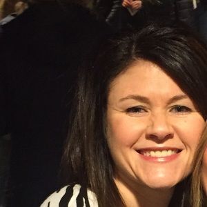 Meet your Posher, Dana