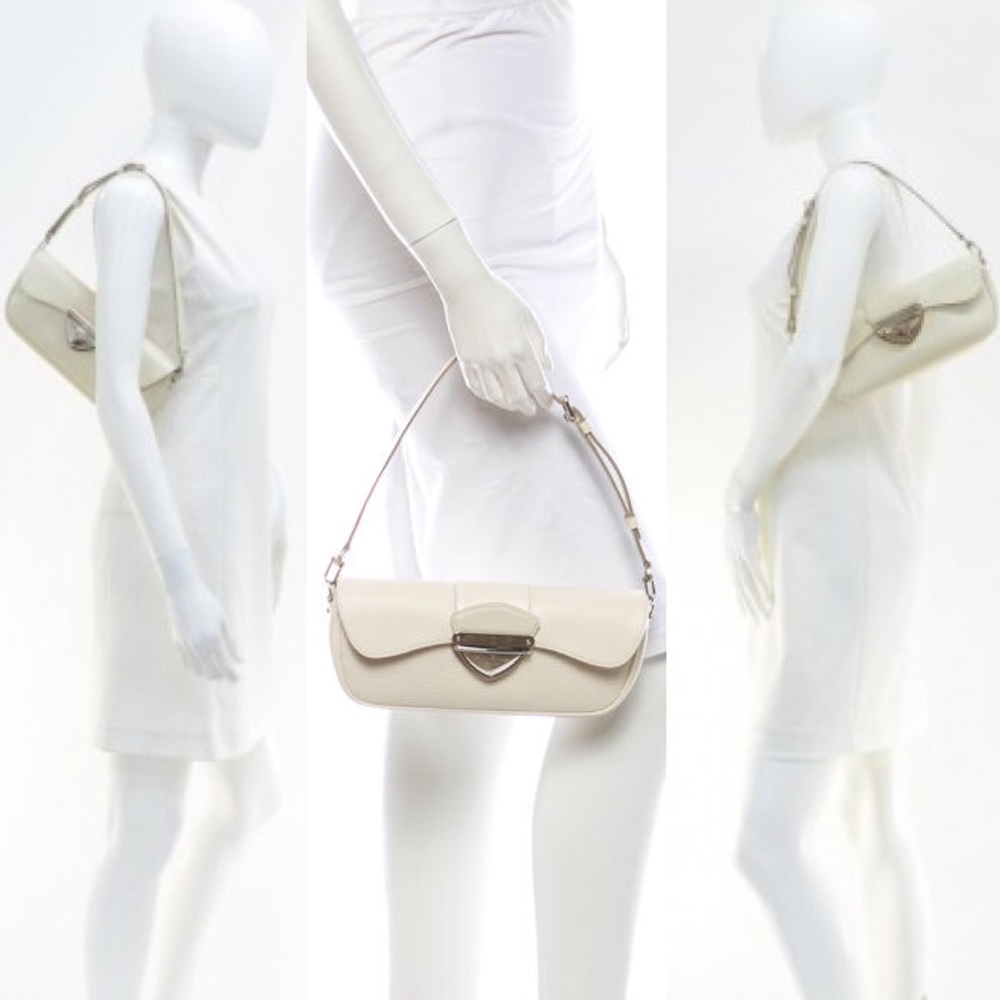 🚫SOLD🚫Louis Vuitton Montaigne Pochette