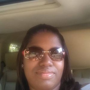 Meet your Posher, Tronikamadison