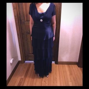 Navy blue evening gown!! ✨👗