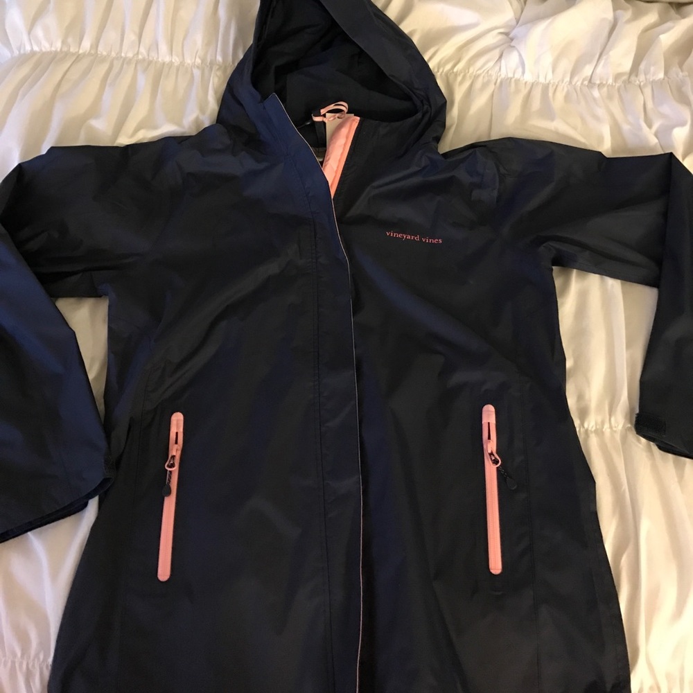 NWT VV Rain Jacket