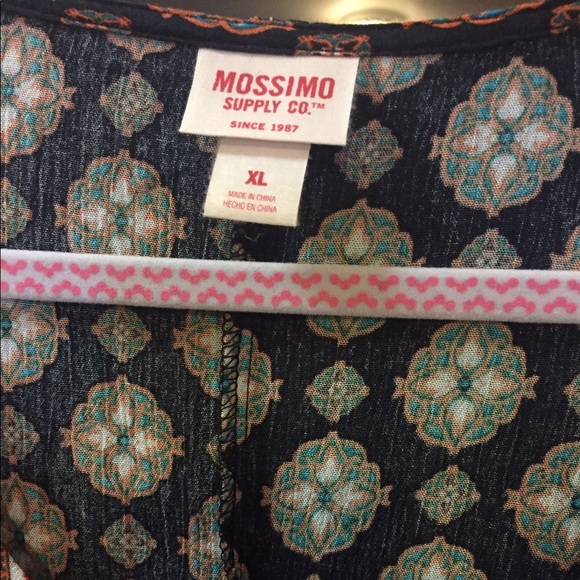 Dress - Picture 2 of 5