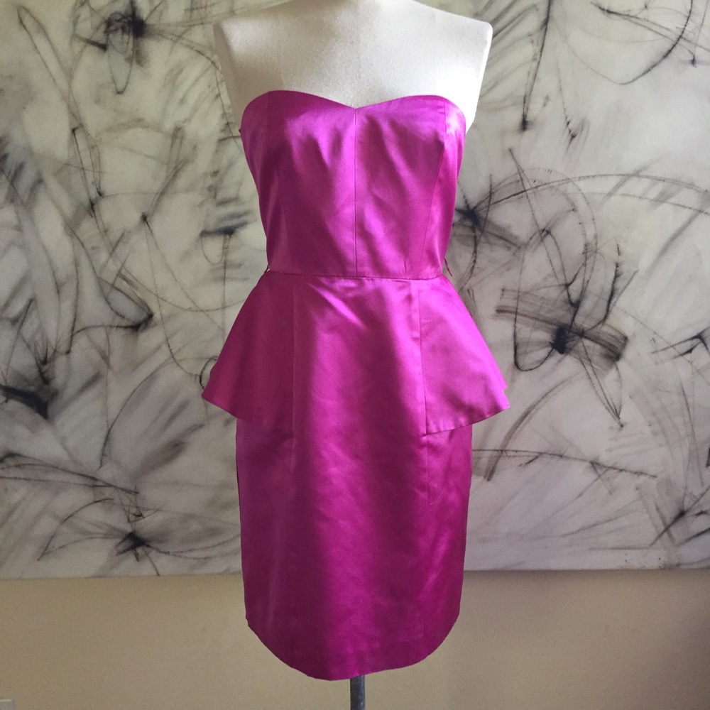 Trina Turk Hot Pink Silk Strapless Dress EUC 8