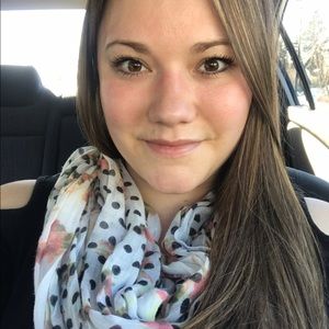 Meet your Posher, Anastasia