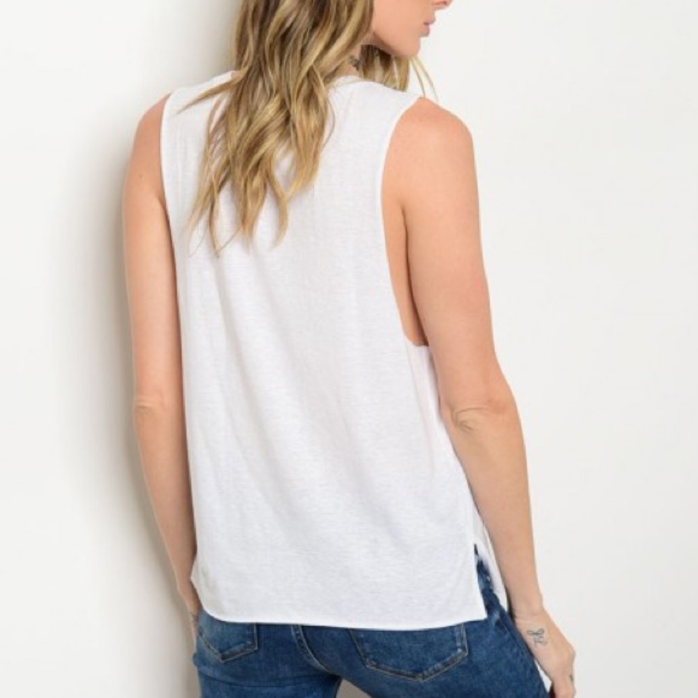 It's the Tequila Talking Tank Top - Picture 2 of 3