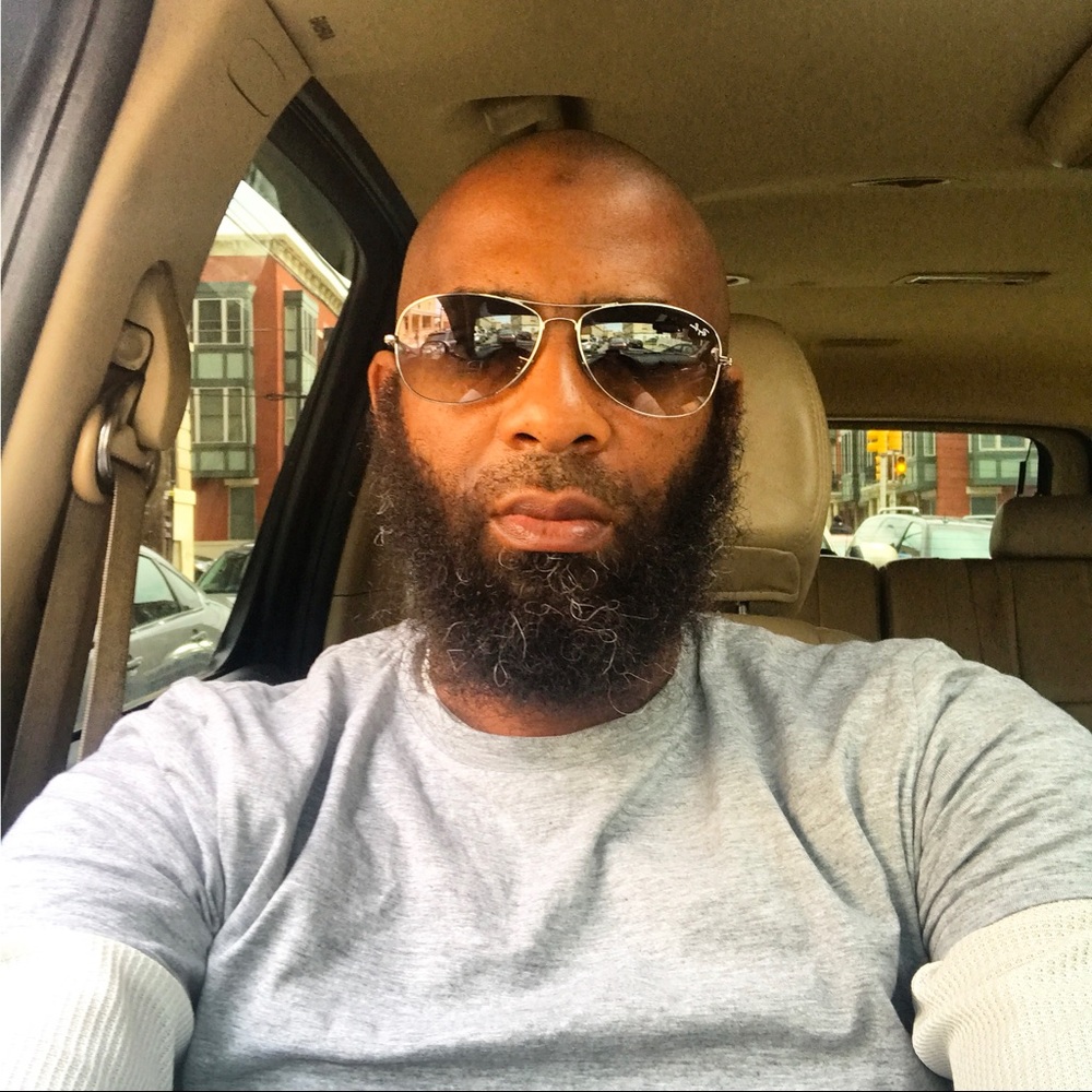 Meet your Posher, Johnathan