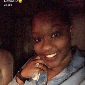 Meet your Posher, Dawnelle