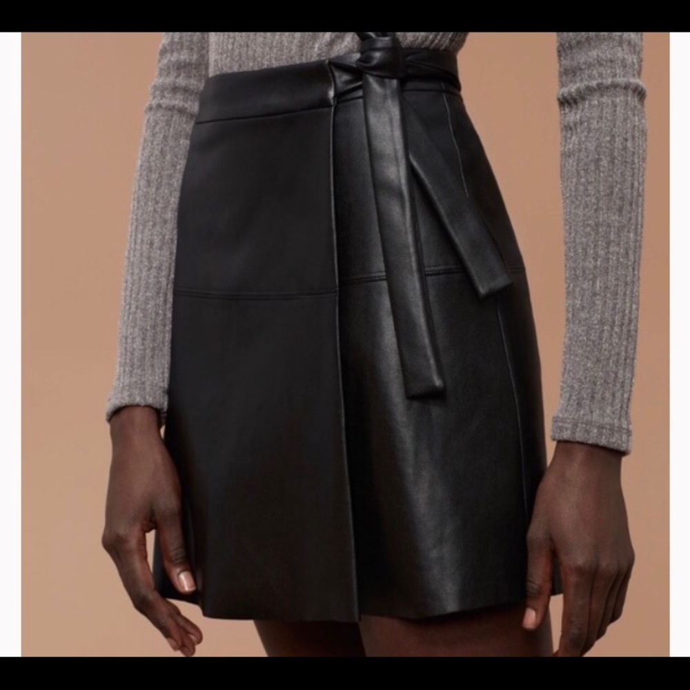 Aritzia Grey Faux Leather Skirt