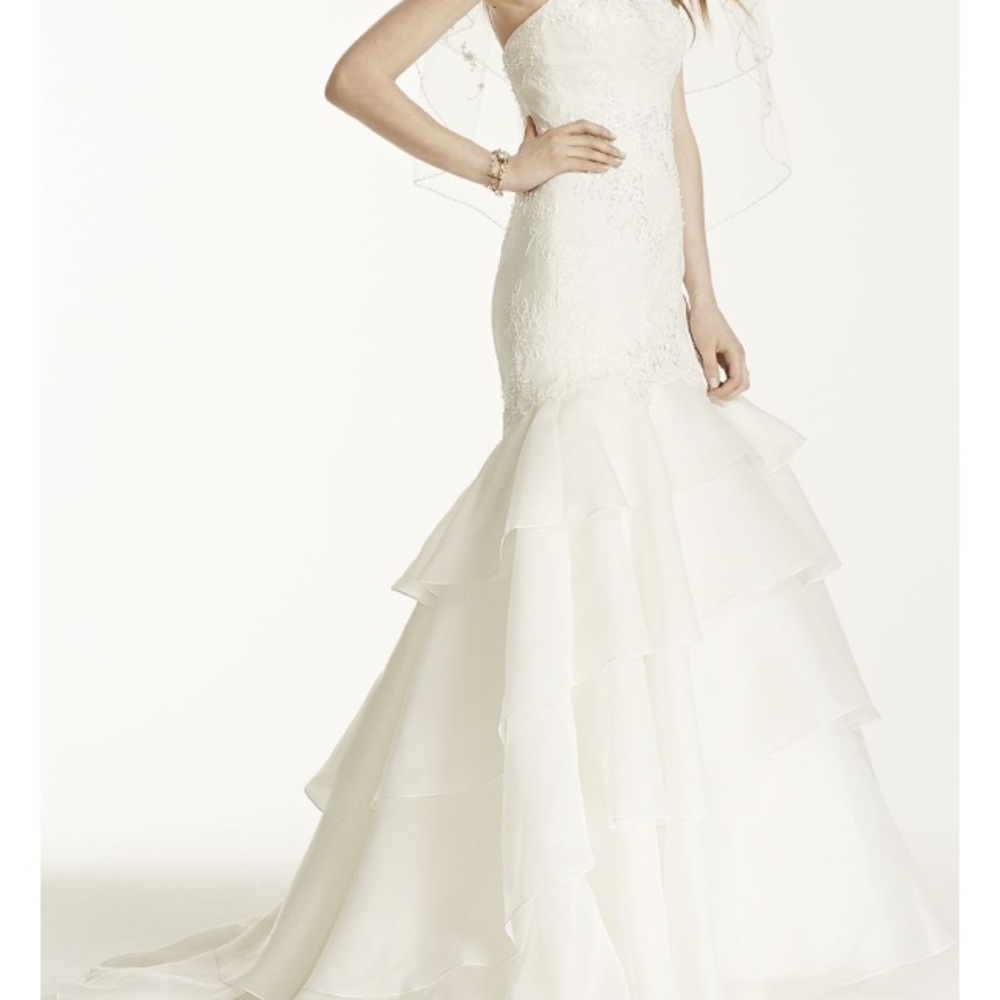 NWT Melissa Sweet Trumpet wedding gown.