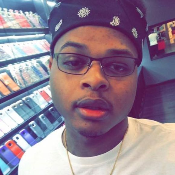 Meet your Posher, Chris - Picture 1 of 1