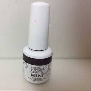 Gelish Soak Off Gel Polish- Tasty Eggplant