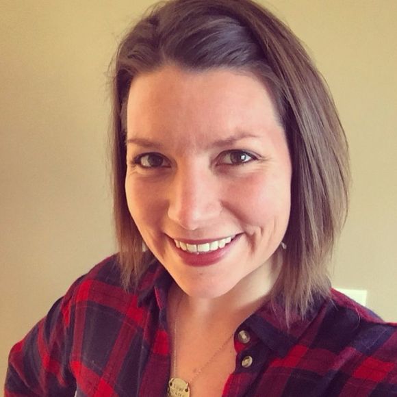 Meet your Posher, Vicki - Picture 1 of 1