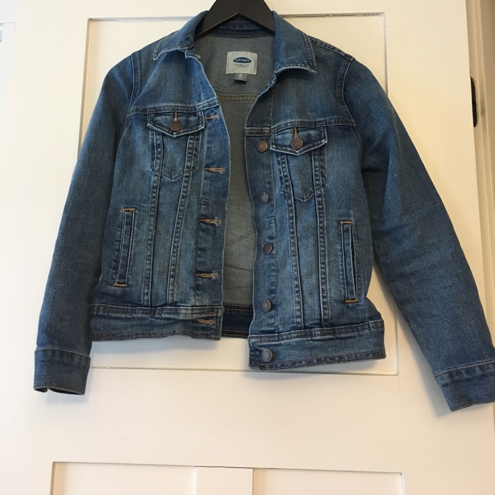 Old Navy (petite) Denim Jacket