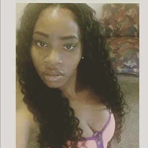 Meet your Posher, Tomeshia