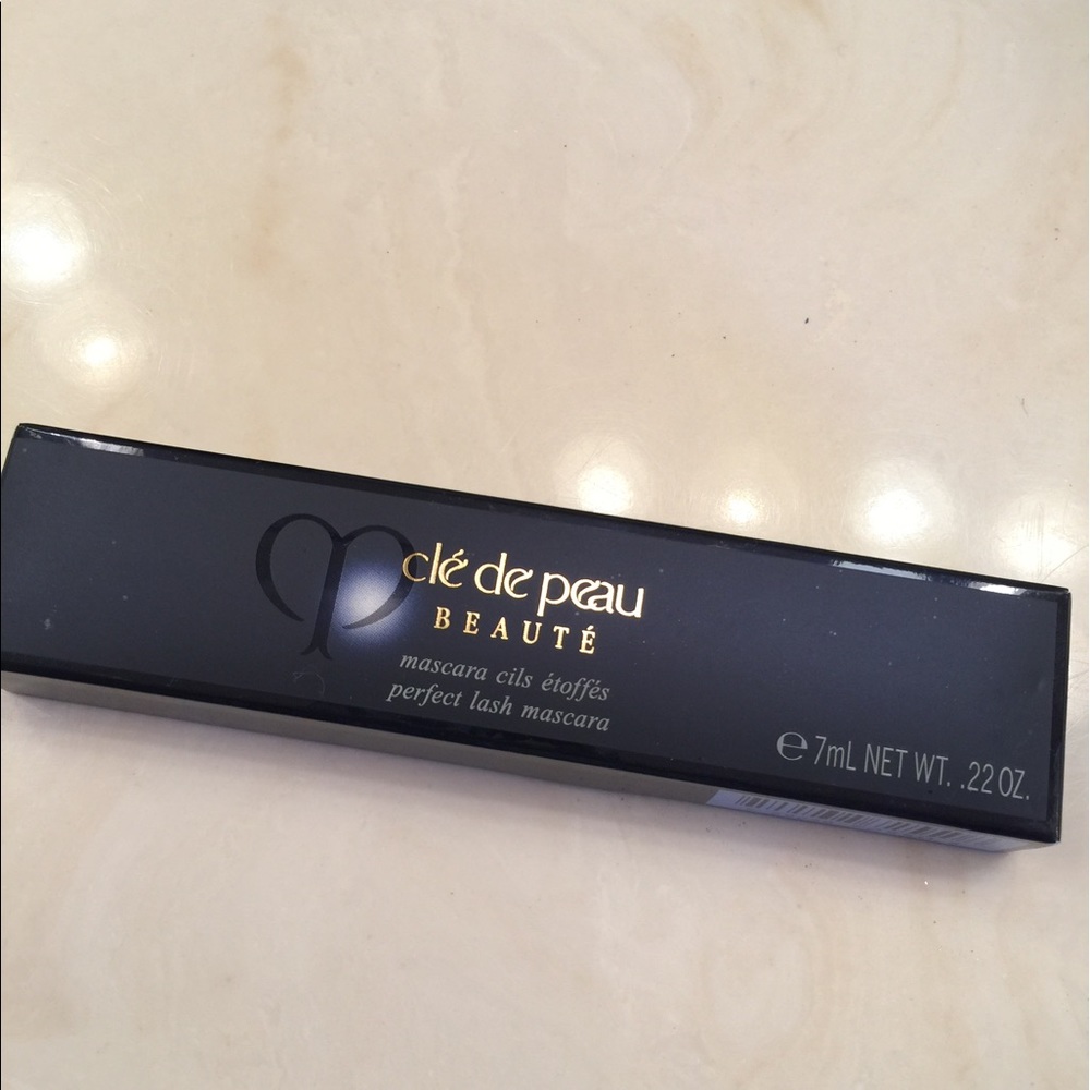 Cle de peau mascara black