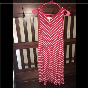 Jessica Simpson Maternity Dress